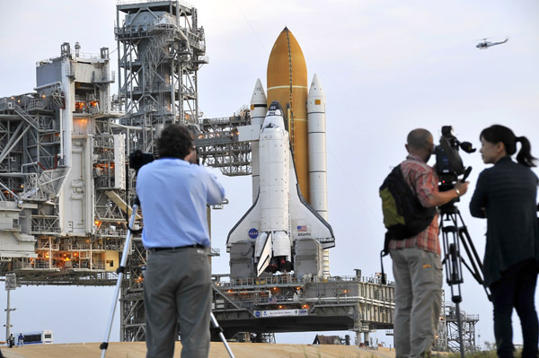 Atlantis arrives at pad 39A, June 1, 2011.